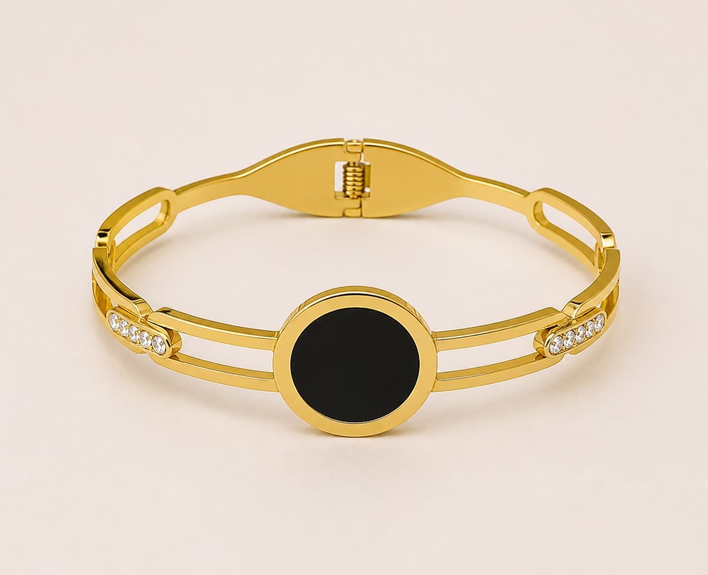 Gold & Black Centerpiece Bangle