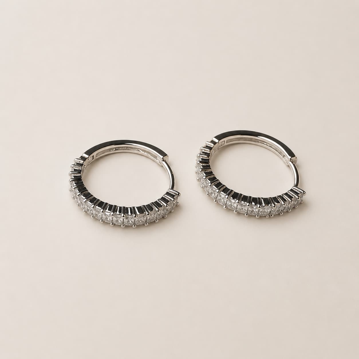 Baguette-Cut Diamond Hoop Earrings